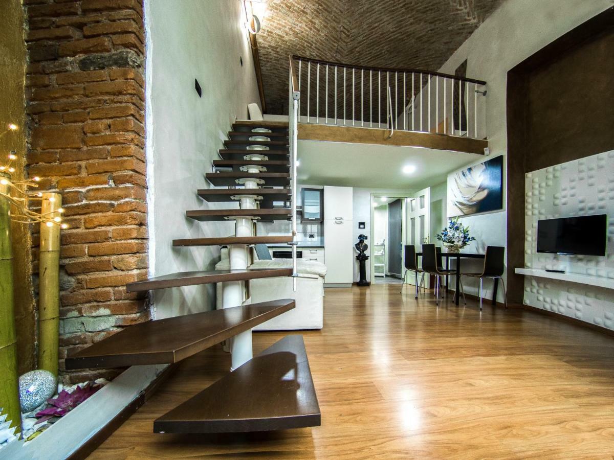 Ideal Loft In Centro Torino Luaran gambar